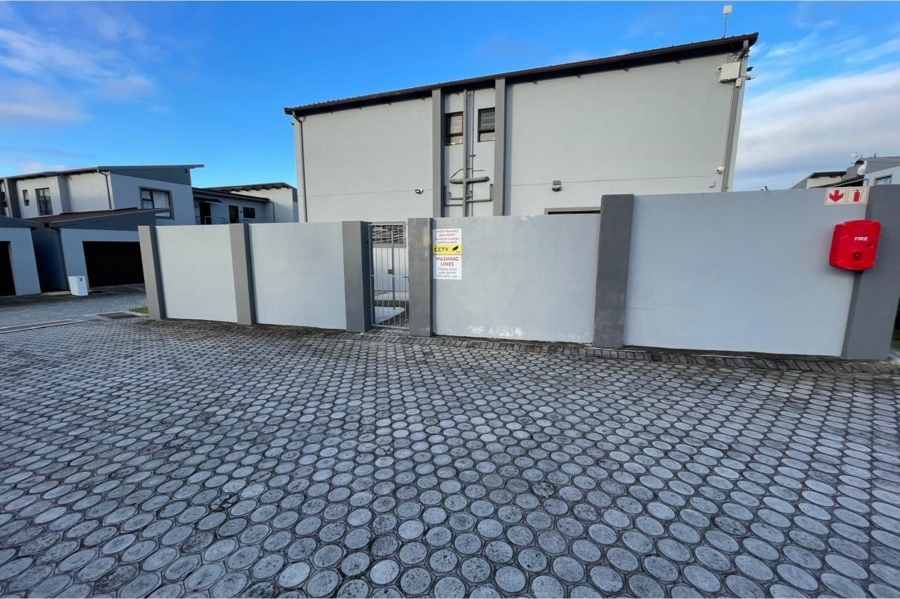 2 Bedroom Property for Sale in Sherwood Eastern Cape